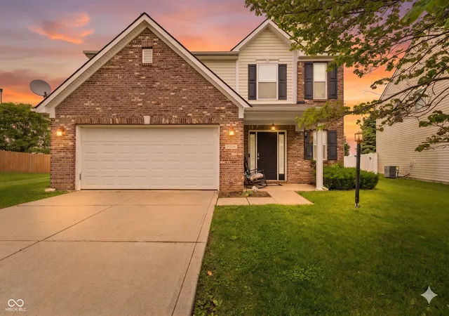 Photo 1 of Sale Pending at 15556 Old Pond Cir, Noblesville, IN 46060 | MLS# 22098700 | Listing updated on 2026-09-14