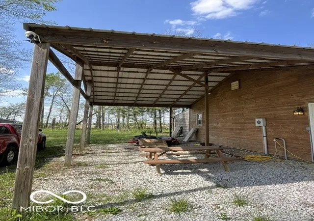 Photo 3 of Single family home for sale at 7642 W County Rd 350 S, Shirley, IN 47384 | MLS# 22098708 | Listing updated on 2026-08-30