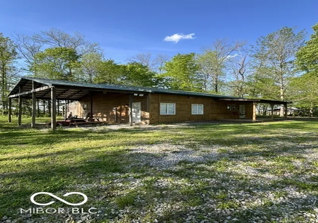 Photo 4 of Single family home for sale at 7642 W County Rd 350 S, Shirley, IN 47384 | MLS# 22098708 | Listing updated on 2026-08-30