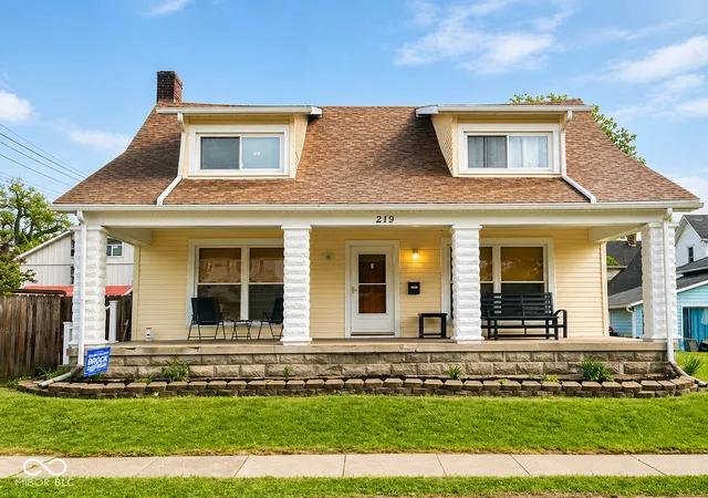 1st image of 219 S Brown St, Winchester, IN 47394 | MLS# 22098711