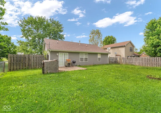 4th image of 33 Cottonwood Ct, Greencastle, IN 46135 | MLS# 22098744