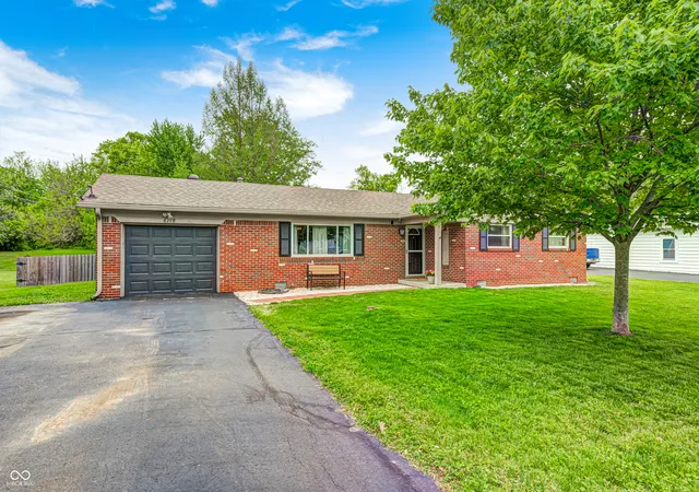 1st image of 6118 Nolte St, Indianapolis, IN 46221 | MLS# 22098752