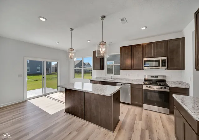 3rd image of 2317 Bear Oak Run, Shelbyville, IN 46176 | MLS# 22098762