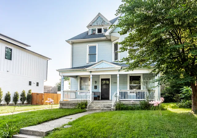 Photo 2 of Single family home for sale at 2545 Broadway St, Indianapolis, IN 46205 | MLS# 22098901 | Listing updated on 2026-10-06