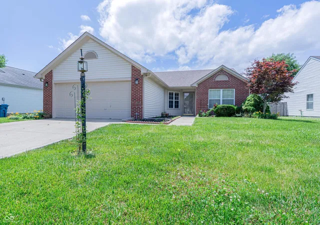 1st image of 7060 Blankenship Ave, Indianapolis, IN 46217 | MLS# 22098902