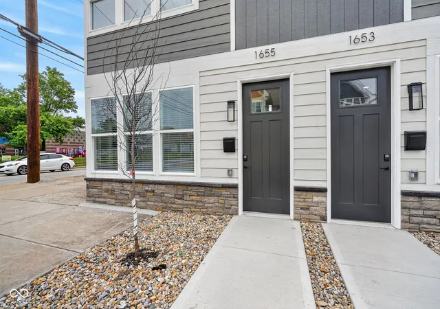 Homes for sale in Indianapolis, IN | 1655 Lexington Ave, Indianapolis, IN 46203 | MLS# 22098941