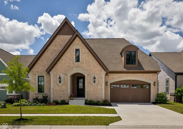 1st image of 15592 Woodford Dr, Westfield, IN 46074 | MLS# 22098951