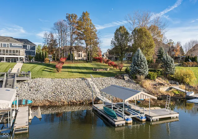 4th image of 10701 Harbor Bay Dr, Fishers, IN 46040 | MLS# 22099065