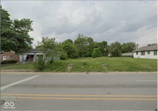 1st image of 1818 W 10th St, Indianapolis, IN 46222 | MLS# 22099067