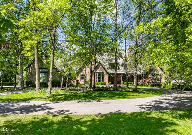1st image of 14300 Oakbrook Ct, Carmel, IN 46033 | MLS# 22099083