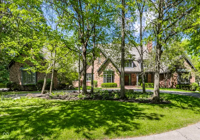 2nd image of 14300 Oakbrook Ct, Carmel, IN 46033 | MLS# 22099083