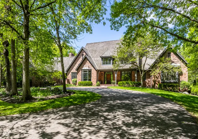 4th image of 14300 Oakbrook Ct, Carmel, IN 46033 | MLS# 22099083