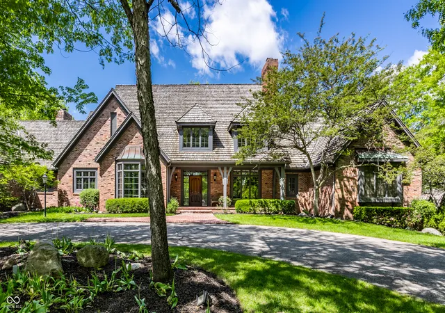 5th image of 14300 Oakbrook Ct, Carmel, IN 46033 | MLS# 22099083