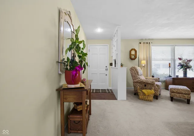 4th image of 2820 Wedgewood Dr, Columbus, IN 47203 | MLS# 22099125
