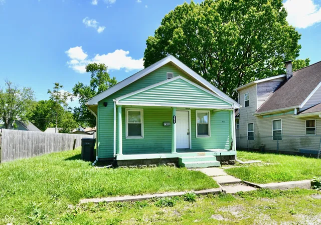 Homes for sale in Indianapolis, IN | 1025 Sharon Ave, Indianapolis, IN 46222 | MLS# 22099138