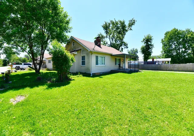 Photo 2 of Multi family home for sale at 5623 E 18th Street, Indianapolis, IN 46218 | MLS# 22099139 | Listing updated on 2026-10-14