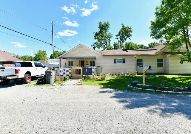 4th image of 5623 E 18Th St, Indianapolis, IN 46218 | MLS# 22099139