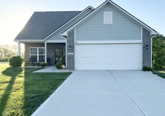 2nd image of 1583 N Creekwater Pass, Greenfield, IN 46140 | MLS# 22099182