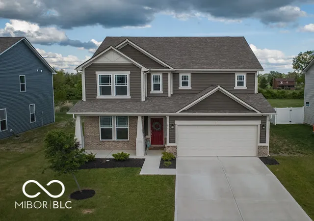Homes for sale in Danville, IN | 1075 Bevy Blvd, Danville, IN 46122 | MLS# 22099275