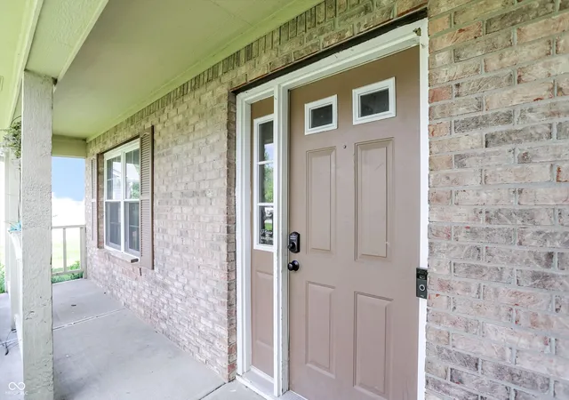 4th image of 6031 Candlewick Dr, Indianapolis, IN 46228 | MLS# 22099278