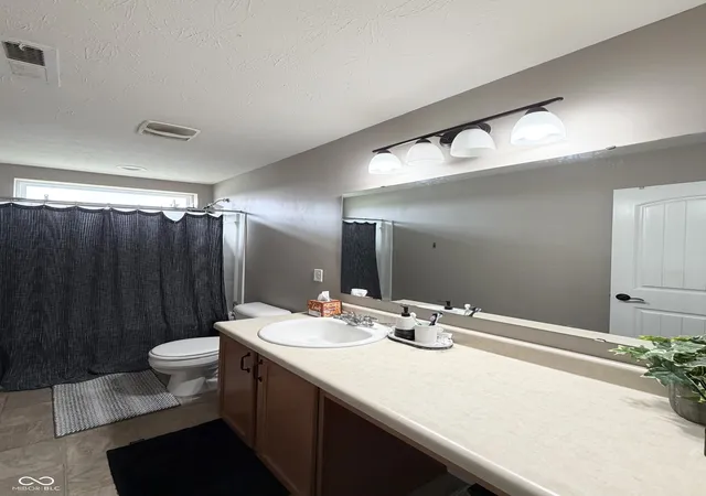 Photo 3 of Single family home for sale at 1407 Classic Ave, Greenwood, IN 46143 | MLS# 22099289 | Listing updated on 2026-07-06