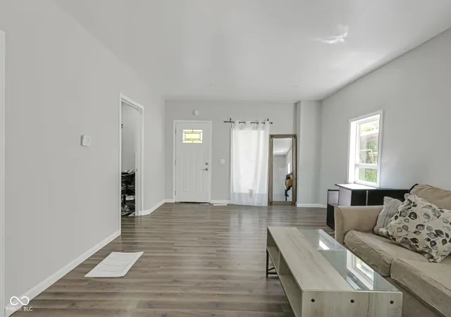 image of 954 N Olney St, Indianapolis, IN 46201 | MLS# 22099298