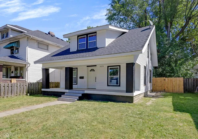 2nd image of 629 N Grant Ave, Indianapolis, IN 46201 | MLS# 22099364