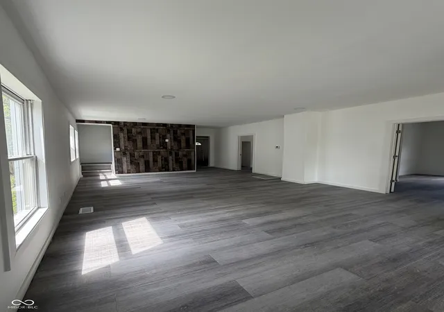Photo 3 of Single family home for sale at 420 N Linwood Ave, Indianapolis, IN 46201 | MLS# 22099370 | Listing updated on 2026-08-20