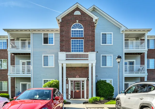 1st image of 5019 Amber Creek Pl #208, Indianapolis, IN 46237 | MLS# 22099384