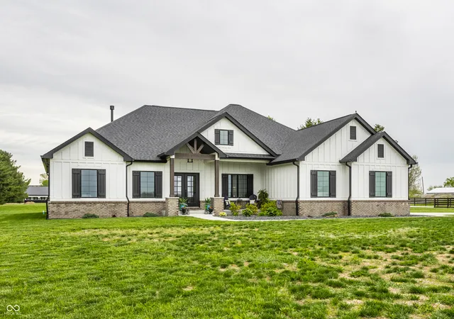 Photo 4 of Single family home for sale at 195 N 300 West, Lebanon, IN 46052 | MLS# 22099431 | Listing updated on 2026-05-07