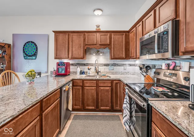 Photo 4 of Single family home for sale at 3898 S State Rd 47, Crawfordsville, IN 47933 | MLS# 22099447 | Listing updated on 2026-08-27