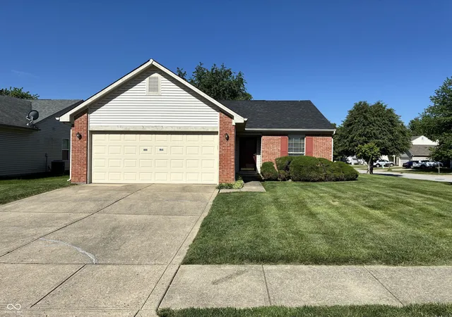 1st image of 8410 Armistead Ln, Indianapolis, IN 46227 | MLS# 22099468