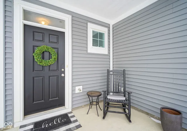 Photo 2 of Single family home for sale at 6044 Medina Spirit Dr, Indianapolis, IN 46237 | MLS# 22099493 | Listing updated on 2026-10-01