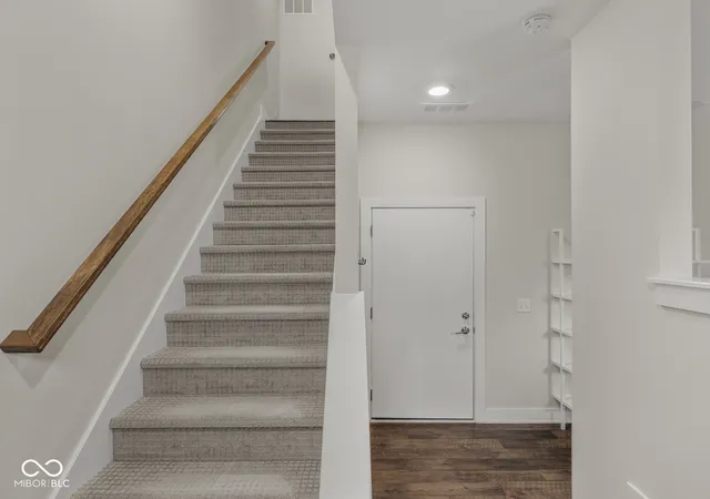 3rd image of 1533 Tannery Wy, Indianapolis, IN 46202 | MLS# 22099494
