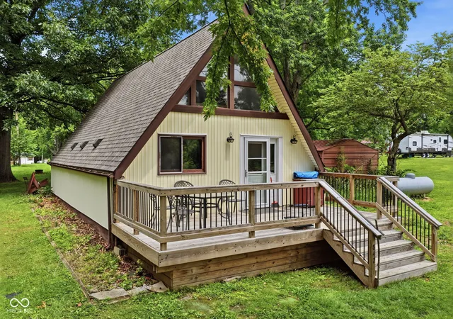 1st image of 842 Mike Pl, Kingman, IN 47952 | MLS# 22099508