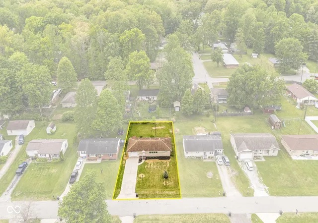 Homes for sale in North Vernon, IN | 317 Gilbert St, North Vernon, IN 47265 | MLS# 22099597