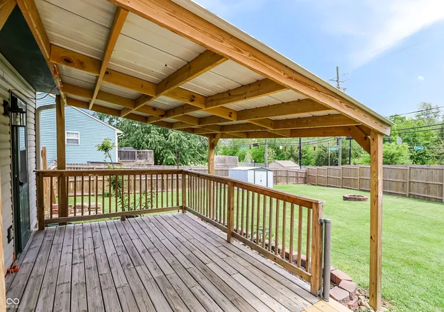 3rd image of 2745 S Pine Meadows Dr, Bloomington, IN 47403 | MLS# 22099722