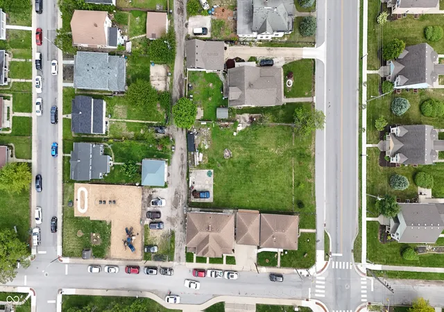 1st image of 1852 W Morris St, Indianapolis, IN 46221 | MLS# 22099768