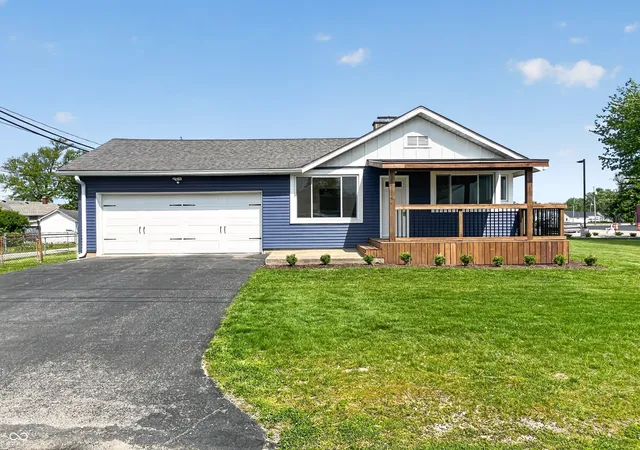 Photo 3 of Sale Pending at 426 Walnut St, Fortville, IN 46040 | MLS# 22099856 | Listing updated on 2026-08-05