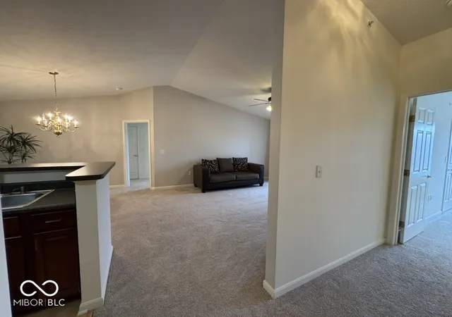 5th image of 5019 Amber Creek Pl #311, Indianapolis, IN 46237 | MLS# 22099935