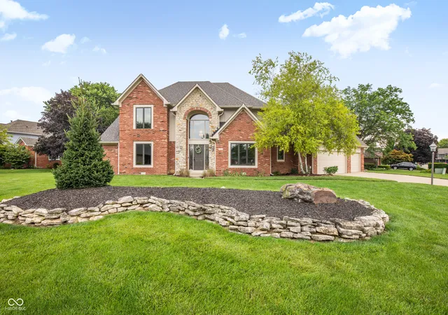 3rd image of 10414 Quiet Dr, Indianapolis, IN 46239 | MLS# 22099942