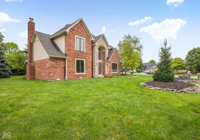5th image of 10414 Quiet Dr, Indianapolis, IN 46239 | MLS# 22099942