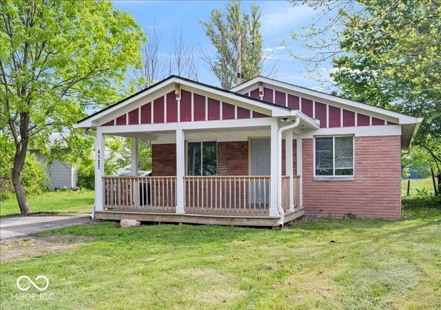 3rd image of 4137 Kenneth Ave, Indianapolis, IN 46226 | MLS# 22100081