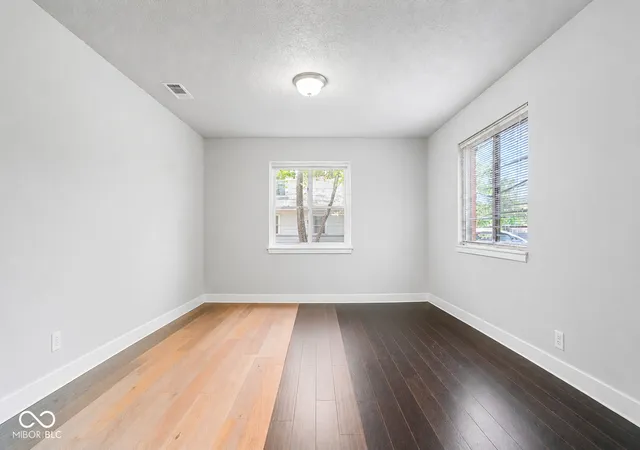 5th image of 4137 Kenneth Ave, Indianapolis, IN 46226 | MLS# 22100081