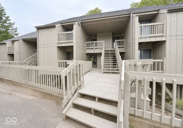 Homes for sale in Bloomington, IN | 9328 S Lake Ridge Dr #62, Bloomington, IN 47401 | MLS# 22100091