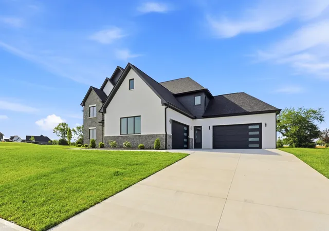 5th image of 3874 Chapel Hill Ct, Bargersville, IN 46106 | MLS# 22100112