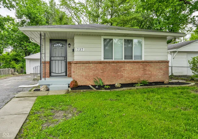 2nd image of 737 Temperance Ave, Indianapolis, IN 46203 | MLS# 22100128