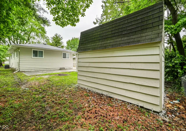 21st image of 737 Temperance Ave, Indianapolis, IN 46203 | MLS# 22100128