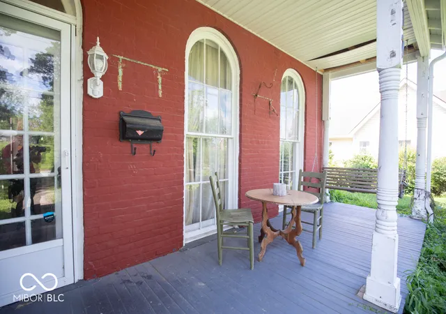 Homes for sale in North Vernon, IN | 617 Hoosier St, North Vernon, IN 47265 | MLS# 22100132