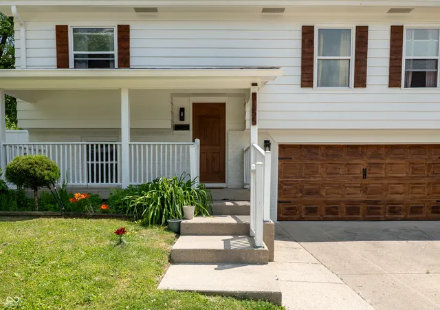 1st image of 8155 E 34th St, Indianapolis, IN 46226 | MLS# 22100161